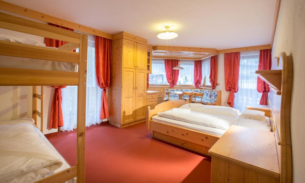 Chalet Hotel Diamant San Martino in Badia Zewnętrze zdjęcie
